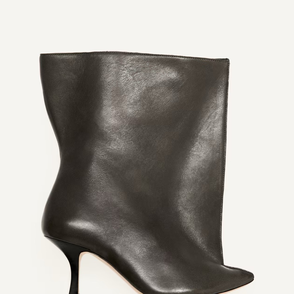 H&M Black Pointed Toe Mid-Calf Leather Boot with Sculpted Heel